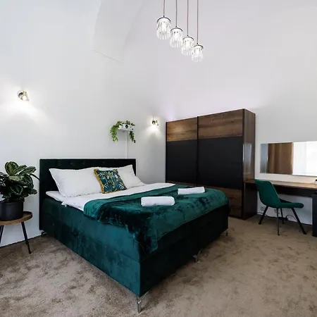 Apartment Spaya Jacuzzi Centrum - With Cinema & Private Parking *