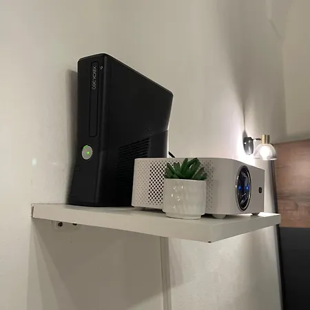 Apartment Spaya Jacuzzi Centrum - With Cinema & Private Parking Košice