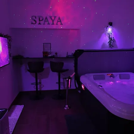 Apartment Spaya Jacuzzi Centrum - With Cinema & Private Parking